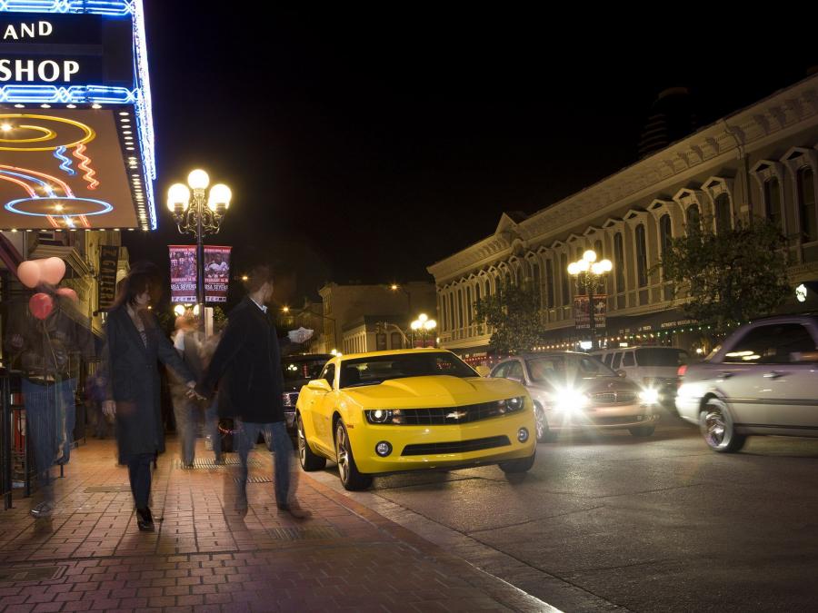  Chevrolet Camaro RS 2009 года  (фото 27 из 89)